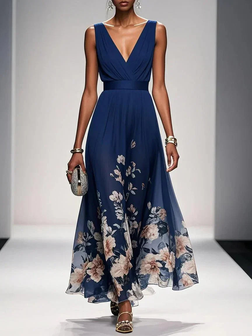 Elsa | Robe longue en mousseline de soie bleu clair à col en V