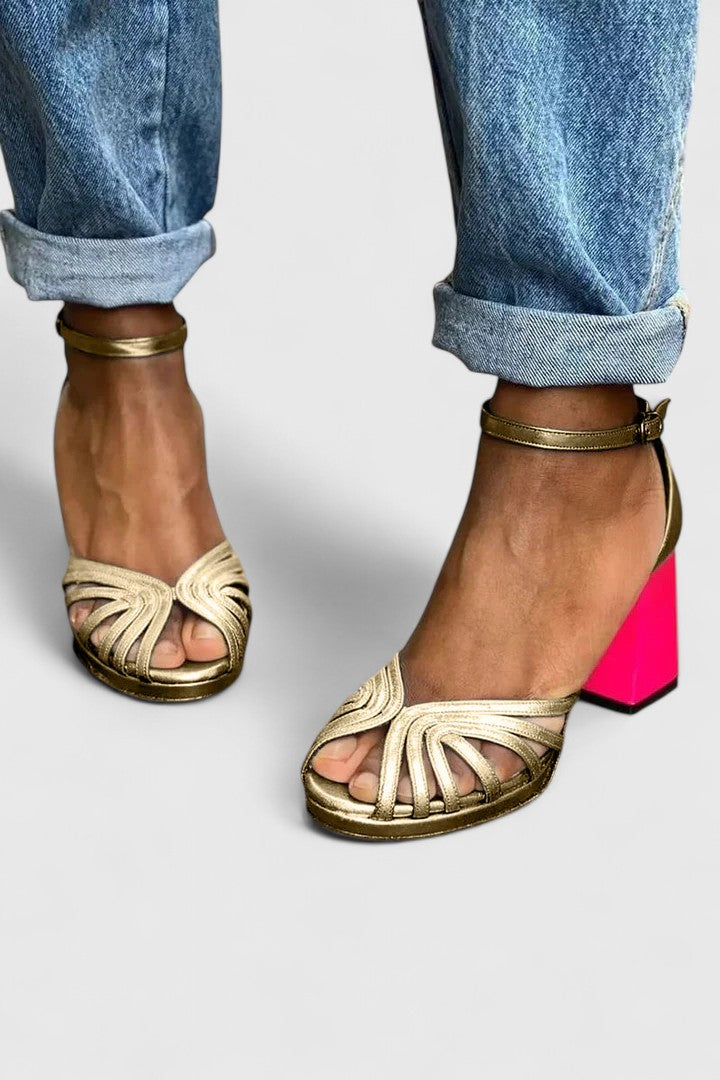 Noelyra™ | Talons Sophistiqués