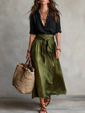 Vera™ | Ensemble deux pièces : t-shirt noir et jupe midi vert olive