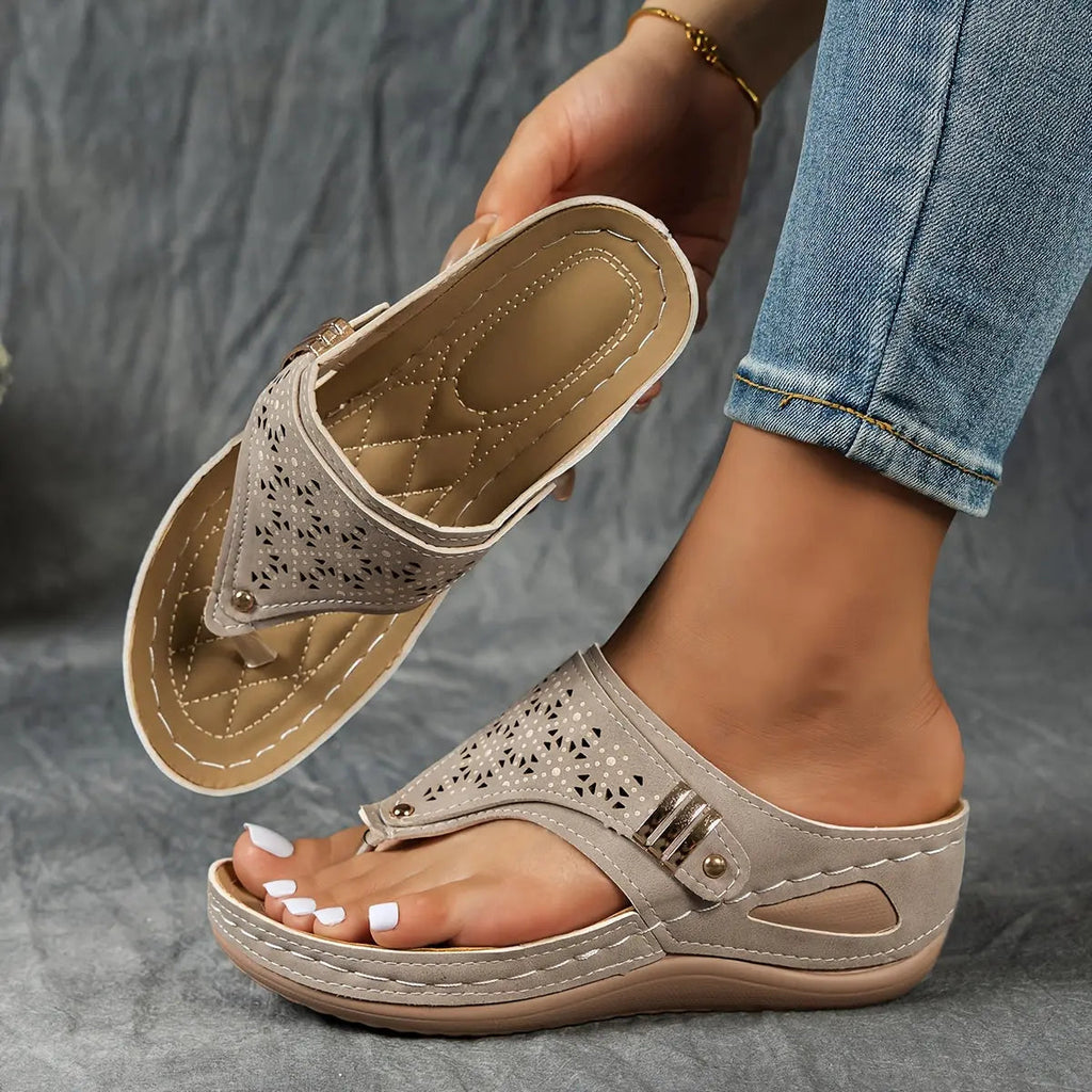 Élodie Sandalias con Cuña y Chancla