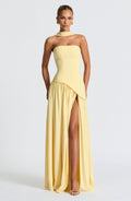 Robe Élégante Claire