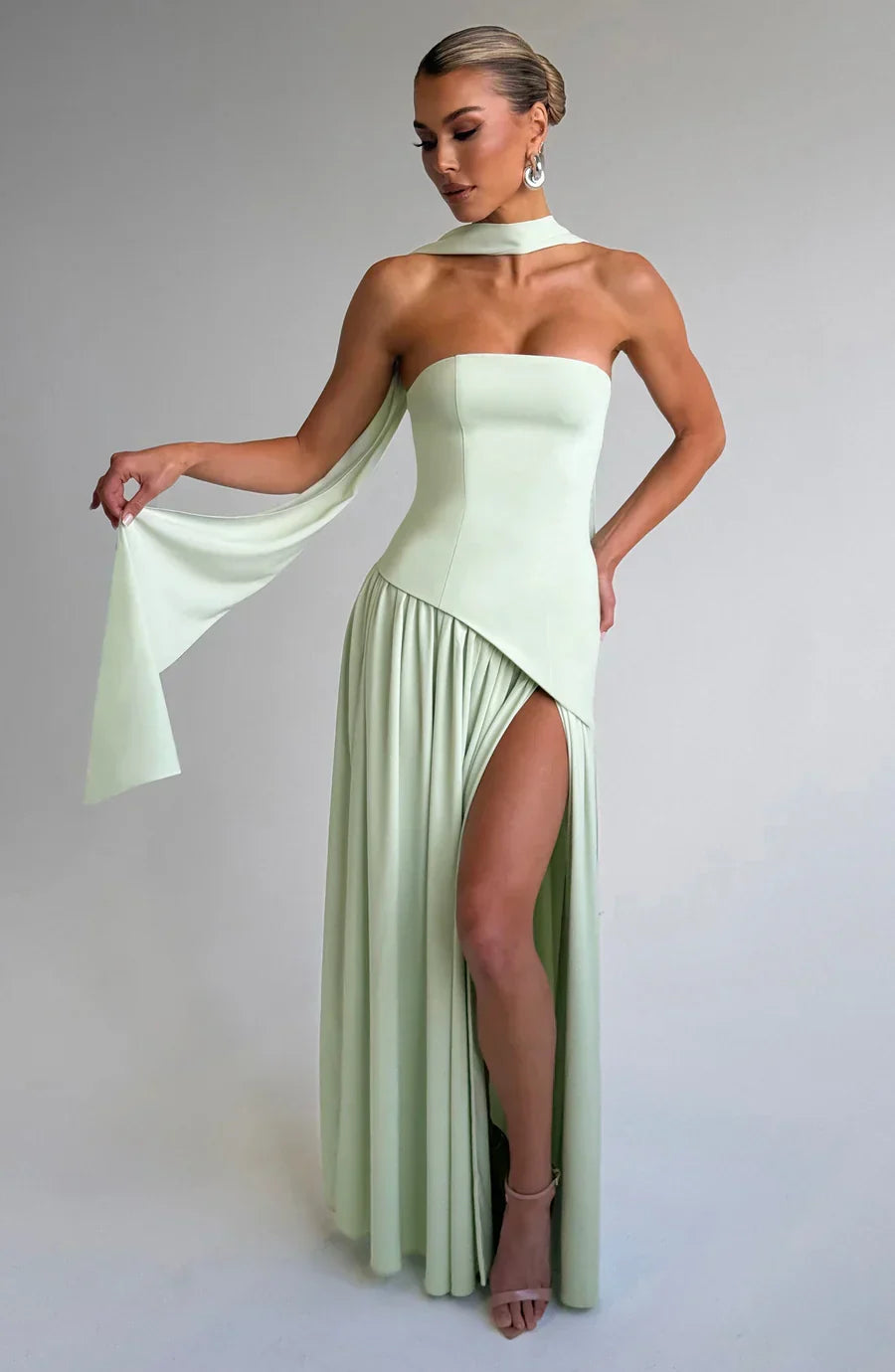 Robe Élégante Claire